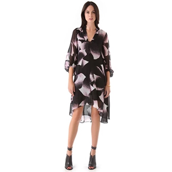 Diane Von Furstenberg Dresses & Skirts - Diane Von Furstenberg sheer dress/tunic